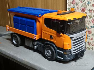 bruder camion spargisale scania