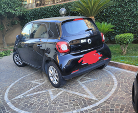 Smart Fourfour Nera come NUOVA