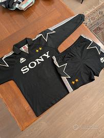 Completo portiere Juventus anni 96/97 per bambino