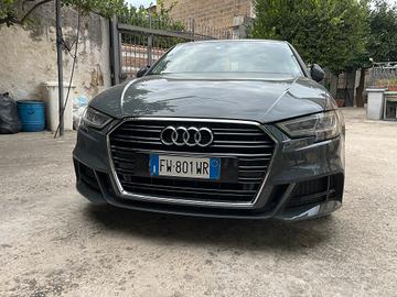 Audi A3 SPB 1.6 TDI 116cv S tronic S line Admired