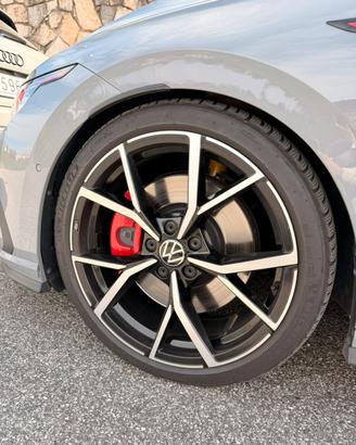 Cerchi Estoril Vw 19 5x112 et51