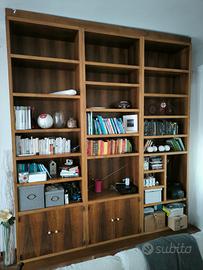 Libreria artigianale in noce