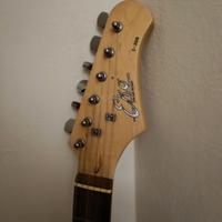 chitarra elettrica 