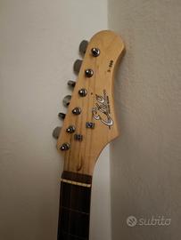 chitarra elettrica 