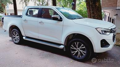 pick up ISUZU D MAX F+