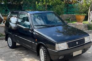 Autobianchi Y10 4x4 con gancio traino