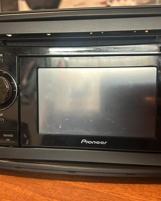 Stereo Pioneer AVIC-F320BT