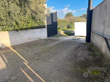 Terreno agricolo recintato alle porte di floridia