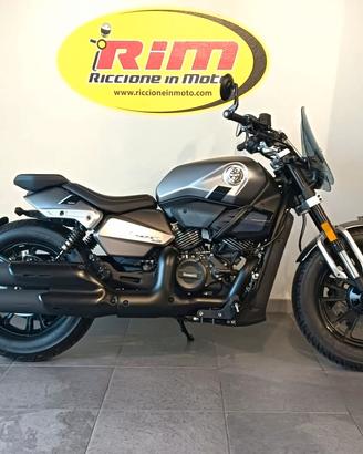 Benelli Leoncino 400 Bobber