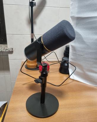 Microfono Tonor dinamico RGB