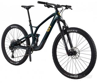 GT SENSOR ST CARBON ELITE 2023 | taglia M