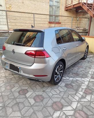 Volkswagen Golf 7.5 1.6 - 115 CV