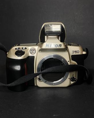 Nikon F60, fotocamera reflex analogica a pellicola