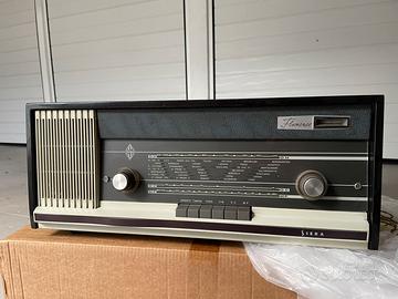 Radio vintage anni 60/70 Siera mod. Flamenco
