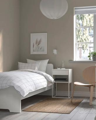 Letto singolo bianco