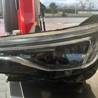 Faro destro opel grandland X