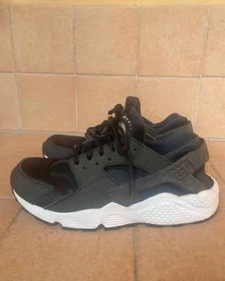 Scarpe AIR HUARACHE NIKE