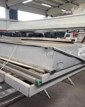 Tenda elettrica per ambulanti