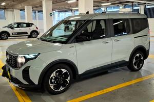 Ford tourneo courier 1.0 benzina active powershift