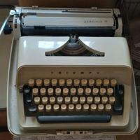  Macchina da scrivere Triumph Gabriele 10