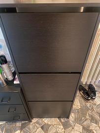 Scarpiera a scomparti