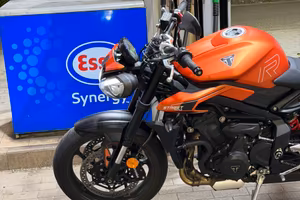Triumph 765 r 35 kw