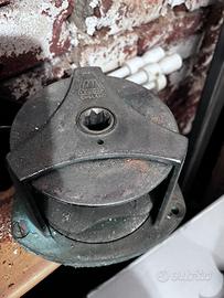 Winch lewmar england verricello