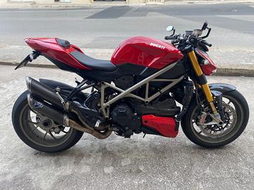 Ducati Streetfighter V2 - 2000