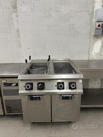 Banco frigo con bollitore