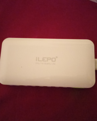 Stazione di ricarica USB a 8 porte