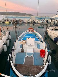 Gozzo catarsi 5.30 con Vetus M3.28 diesel