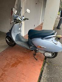 Scooter aprilia habana 125