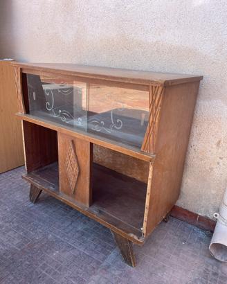 Mobili e cucina ellettrica
