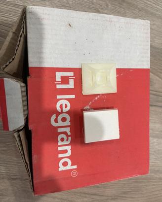 Legrand 32065