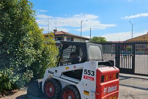 P182- Mini Pala 18 q Bobcat 553
