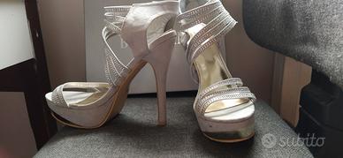 Scarpe con tacco cm. 14 con zeppa di 4 cm.