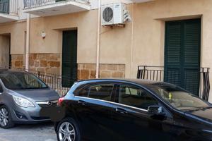 Locale piano terra per studio medico o ufficio