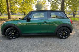 MINI Cooper SE  serie M