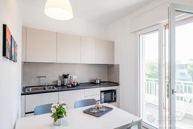 Mara / Piscina + Posto auto