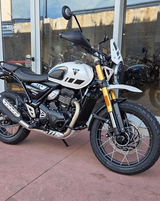 Triumph Scrambler 400 XC