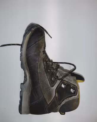 Scarpone da montagna Tecnica 40 suola Vibram