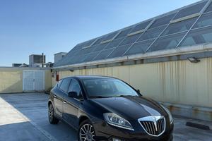 lancia delta