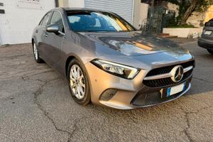 Mercedes classe A 180 d Sedan - 2020