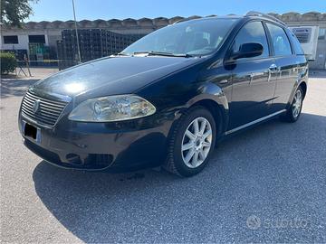 Fiat Croma 1.9 multijet 120cv. Emotion