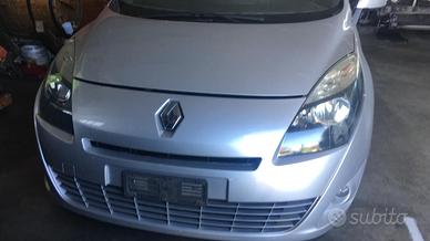 Ricambi Renault Scenic 1.5 DCI 2009-2016