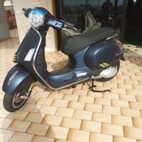 Piaggio Vespa 310 super tech