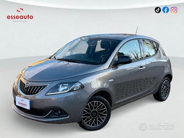 Lancia Ypsilon 1.0 FireFly 5 porte S&S Hybrid Gold
