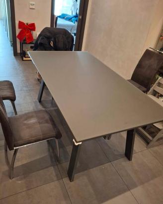 tavolo in vetro allungabile 