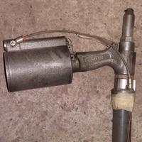 rivettatrice ad aria