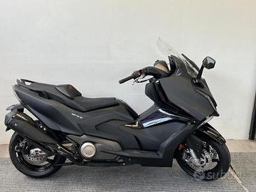 KYMCO AK 575 PREMIUM